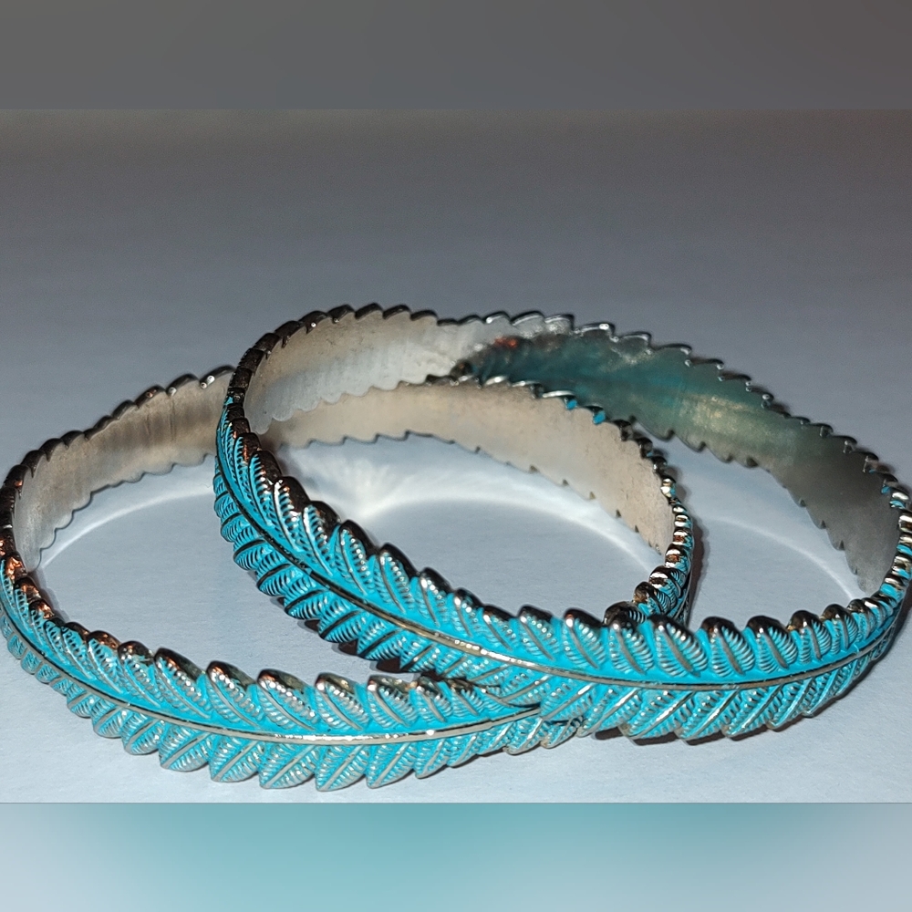 Turquoise on gold tone bangle bracelet pair